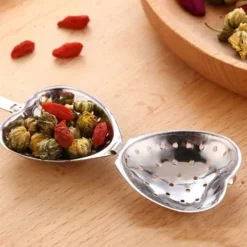 4 stk. rustfrit stål hjerteformet teinfuser med langt skaftfilter til løs te Outlet