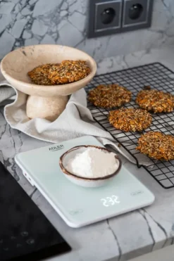 Adler AD 3177w Køkkenvægt 10 kg, USB-opladning, hvid Clearance