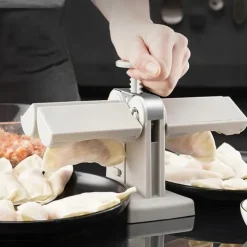 AUTOMATISK PIEROGIMASKINE TIL FREMSTILLING AF PIEROGI Clearance