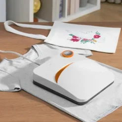 Bærbar 9 x 9 Heat Press Easy Press til DIY-sublimation T-shirts og overførsler. Perfekt til kreative projekter!