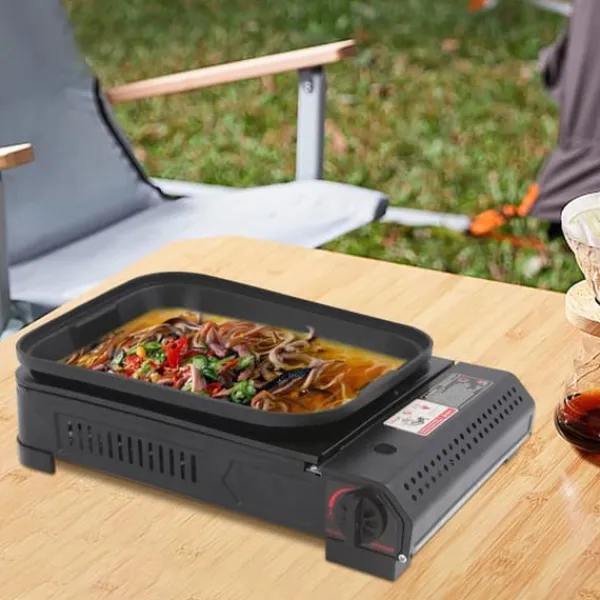 Bærbar gasgrill og campingkomfur - Butan - 2,1 kW - Piezo-tænding - Grillpande med låg 37×30×3,5 cm - Butan gasdåse ikke inkluderet - Sort Hot
