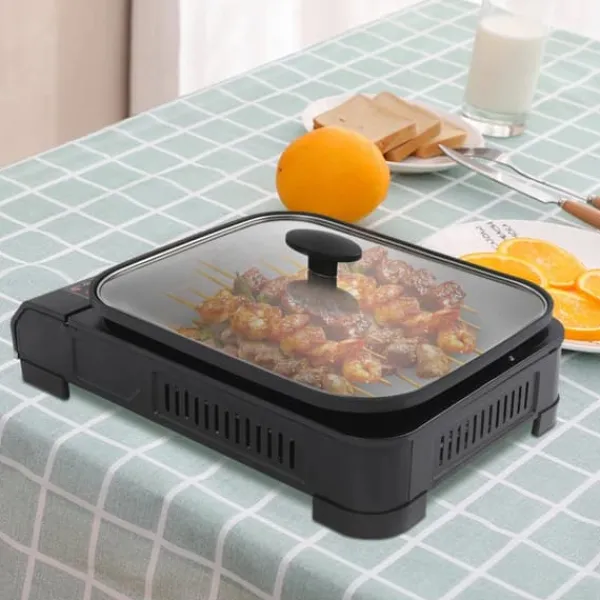 Bærbar gasgrill og campingkomfur - Butan - 2,1 kW - Piezo-tænding - Grillpande med låg 37×30×3,5 cm - Butan gasdåse ikke inkluderet - Sort Hot