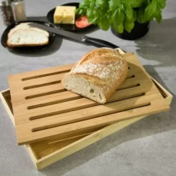 BRØDSKÆREBRÆT MED BAKKE 37 x 23cm KINGHOFF KH-1217 Sale