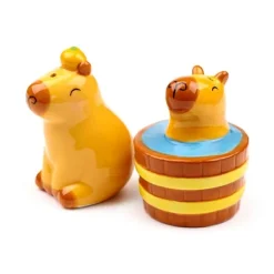 Salt- & Peberstrøere>Capybara Salt and Pepper Shaker Set