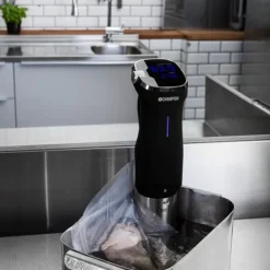 Champion Sous Vide Precision IPX7 800W SV310 rustfrit stål/sort Hot