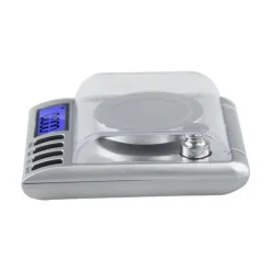 Digital vægt: 50g/0.001g med kalibreringsvægt