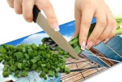 GLAS SKÆREBRÆT 52x30 LANDSKAB