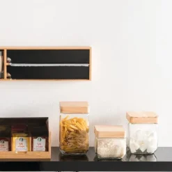 Opbevaringsdåser>GLASKRUKKE 1,7L firkantet MED FYRELÅG