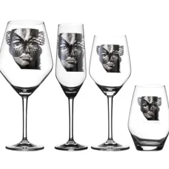 Glas>Golden Butterfly Wine Glass 75cl, Black/White - Carolina Gynning