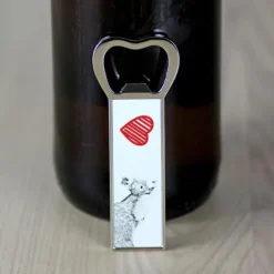 Haflinger Fohlen - oplukker med hest, personlig køleskabsåbner, unik gave til en mand fra Art-Dog