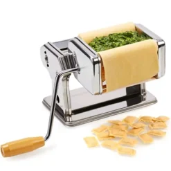 Hjemmelavet pasta- og raviolimaskine med tilbehør - stort sæt Online