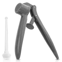 Hvidløgspresser i aluminium med rensemiddel 15,5 cm 2 stk.