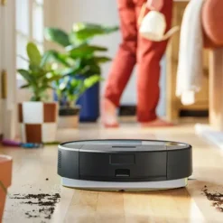 IROBOT Roomba 205 DustCompactor Combo Sort Støvsuger og Mopperobot Hot