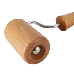 Kagerulle til wienerbrød og pizzabager i træ Køkkenredskaber