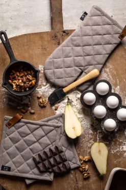 Kosta Linneväfveri Grytlappar 2-pack, Marinblå Best