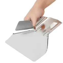 Skeer & Skovle><noscript><img width=