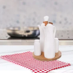 Salt- & Peberstrøere>Saltbøsse, peberbøsse, olie- og eddikeflasker, porcelæn, med stativ, WHITELINE, 5 stk.