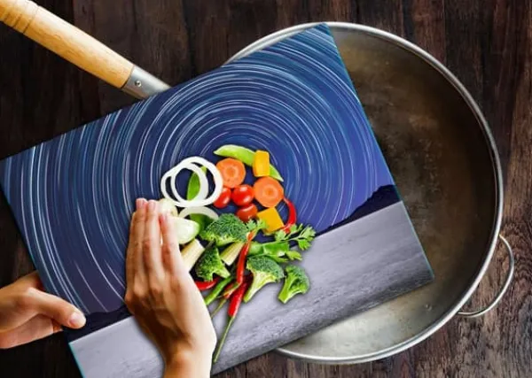 SKÆREBRÆT I GLAS 52x40 COSMOS New