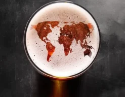 Mad- & Drikkeskabeloner>SKÆREBRÆT I GLAS 52x40 KAFFE