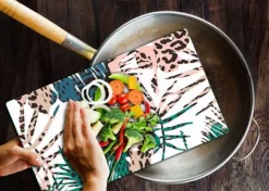 Skeer & Skovle><noscript><img width=