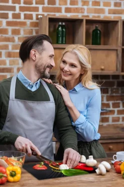 SKÆREBRÆT I GLAS 52x30 PEBERFRUGTER Outlet