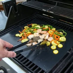 Sæt med 4 BBQ grillmåtter 40x30 cm non-stick PTFE måtter BRUNBESTE BB-3367 Discount