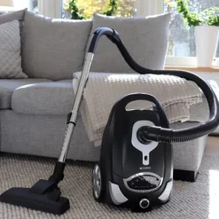 Champion Støvsuger Eco Clean 700w 9,5m DS400 Mat sort New