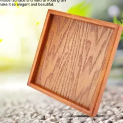 Tebakke i massivt træ - perfekt til servering af kaffe, sushi og snacks i caféer og restauranter - 20*20 cm Online