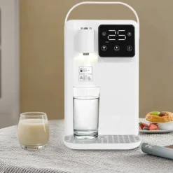 Varmtvandsdispenser - Bordmodel vandkoger - 3 l - 2200 W - LED-display - Justerbar temperatur - Hurtig opvarmning - Hvid New