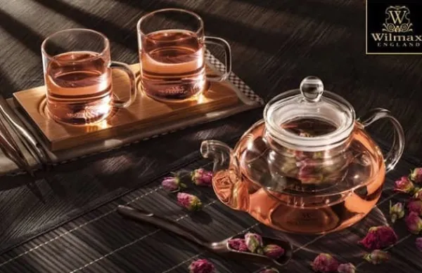 Tebryggere>Wilmax tekande i glas 1,2 l med glassi – komfursikker